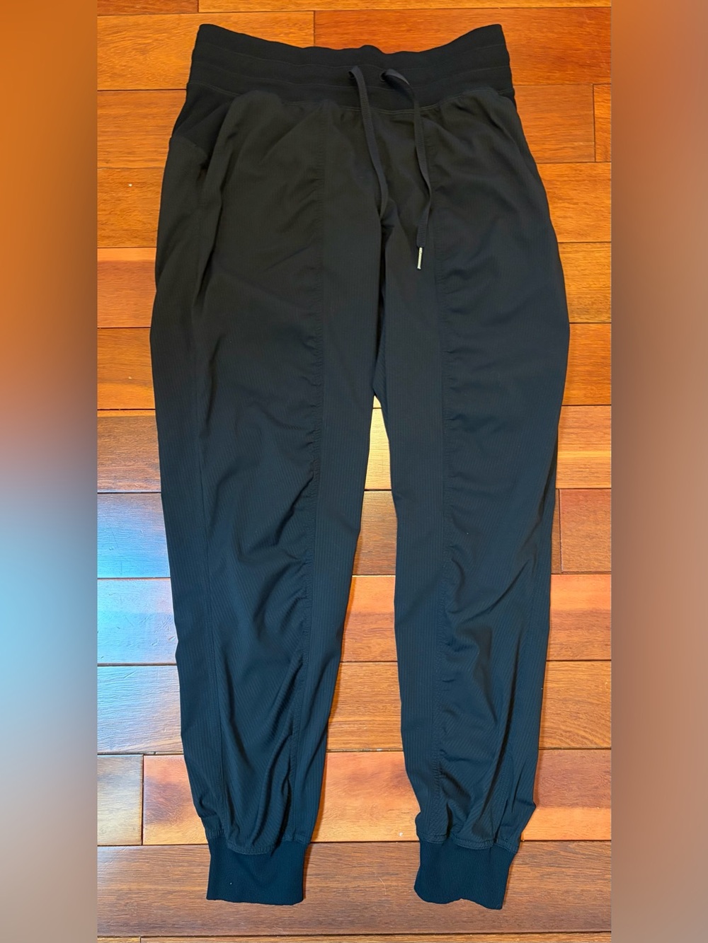 lululemon Dance Studio Joggers - Black, size 6